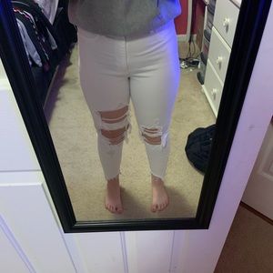 American eagle white jeans
